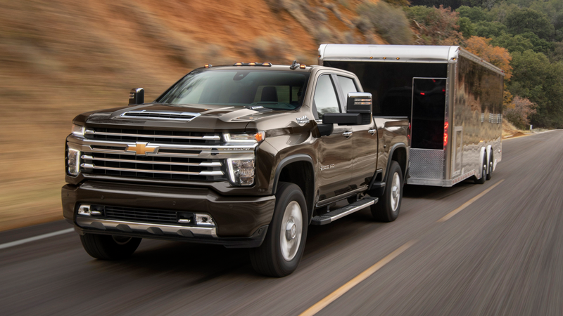 Illustration for article titled The 2020 Chevrolet Silverado HD Duramax Diesel Can Tow Up to 35,500 Pounds With 910 LB-FT of Torque